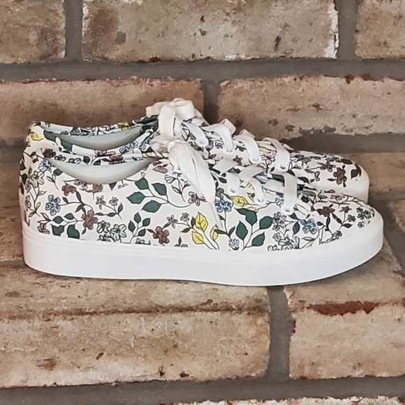 LOFT Shoes - LOFT Floral Lace Up Sneakers,  NWT